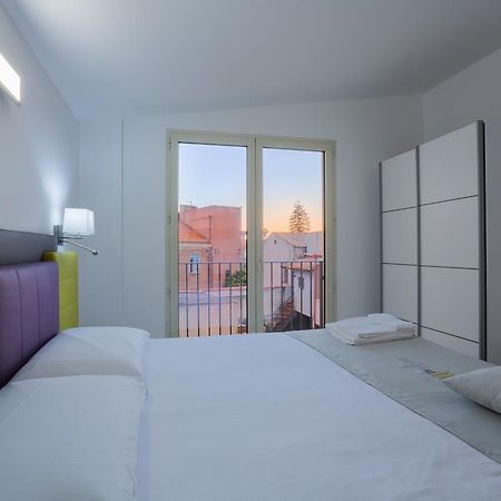 Th Collection Rooms Oristano Dış mekan fotoğraf